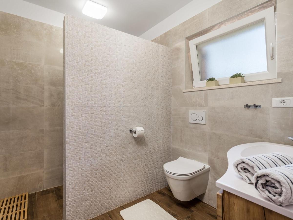 Villa Matea - Mlk150 By Interhome Dobrinj Екстериор снимка