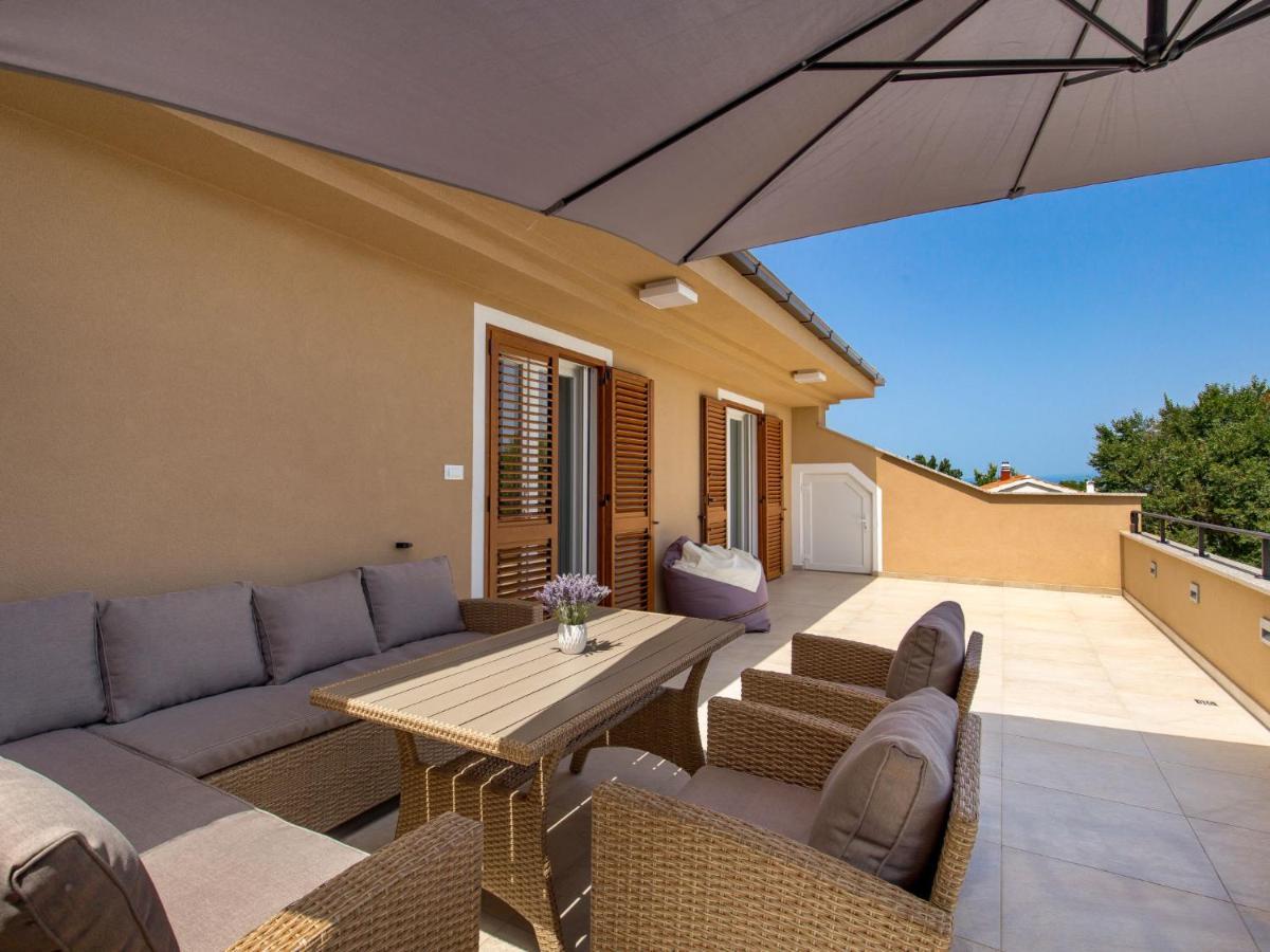 Villa Matea - Mlk150 By Interhome Dobrinj Екстериор снимка